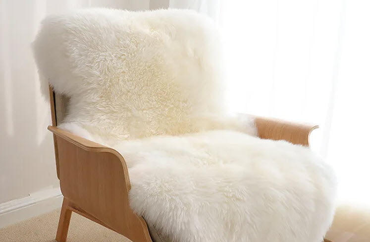 Faux Sheep Skin Rug / Shag Area Rug