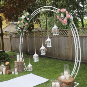 Triple Circle Round Metal Arch - White