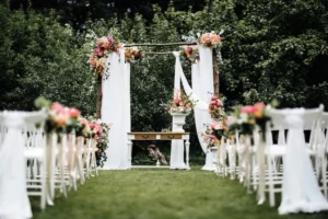 How to Plan a Outdoor Wedding in BC